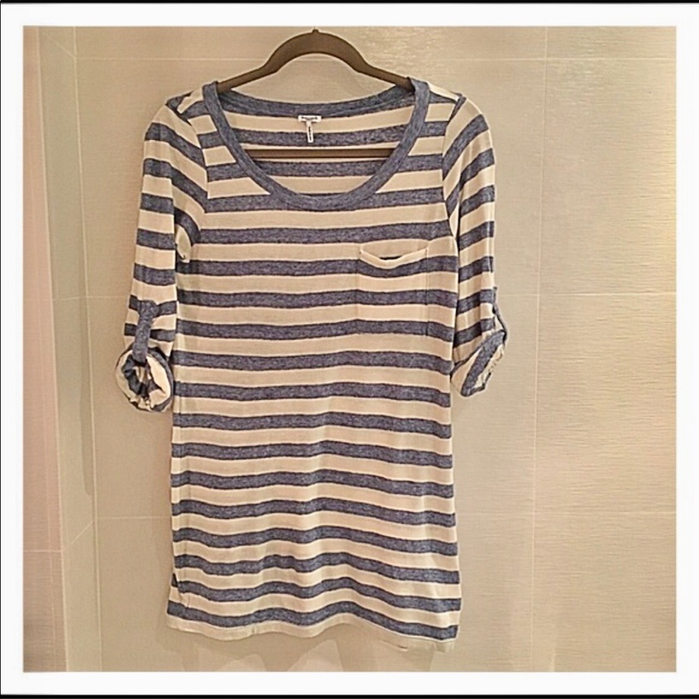 Splendid 3/4 sleeve Gray/Ivory striped Tee, Size S